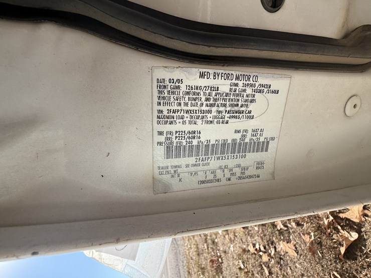 #46835-•-2005-ford-crown-victoria-sedan-2fafp71wx5x153100-inv#46835-image-98