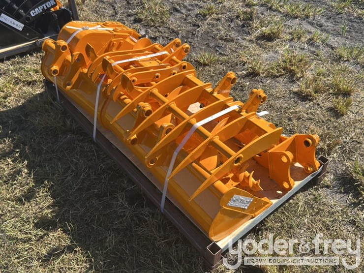 caterpillar-301.8-image-4