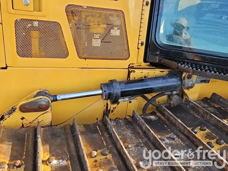 2019-caterpillar-d5k2-lgp-image-22
