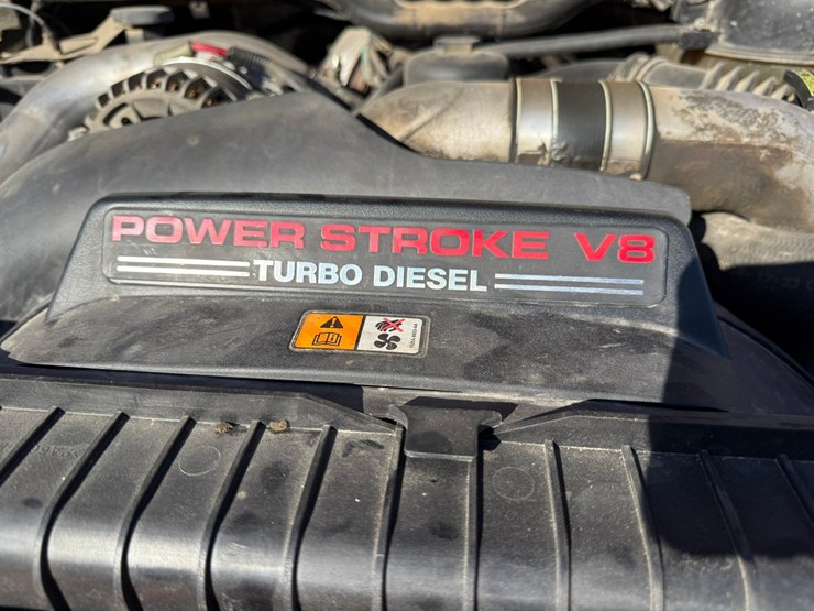 2004-ford-f550-image-47