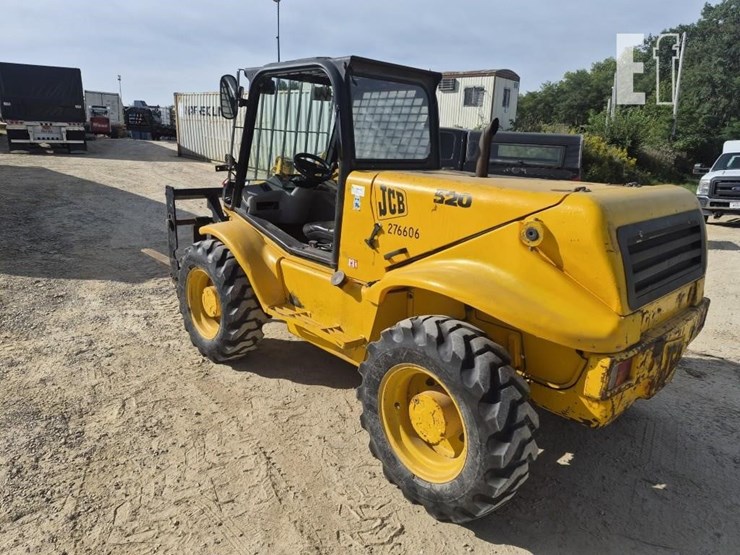 2000-jcb-520-image-2