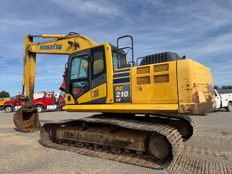 2012-komatsu-pc210-lc-10-image-5