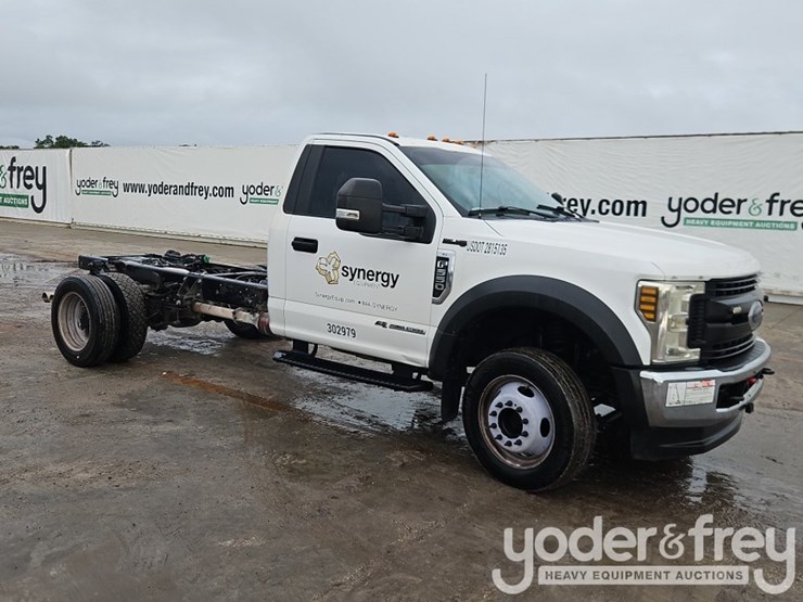 2018-ford-f550-image-6