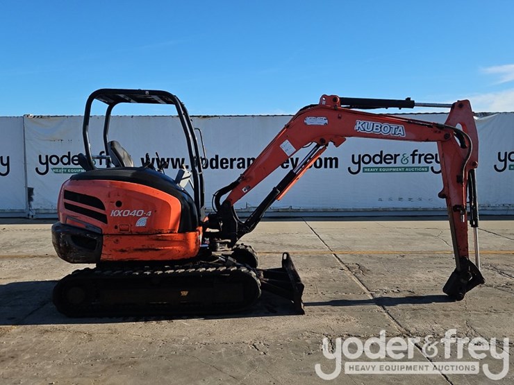 2017-kubota-kx040-4-image-6