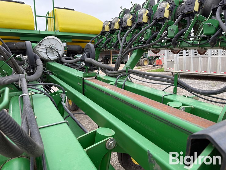 2009-john-deere-1790-ccs-image-20