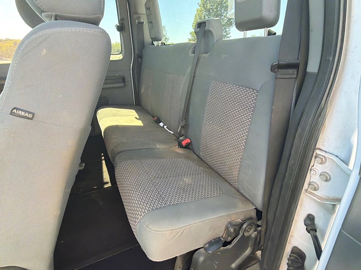 2012-ford-f250-xlt-image-16