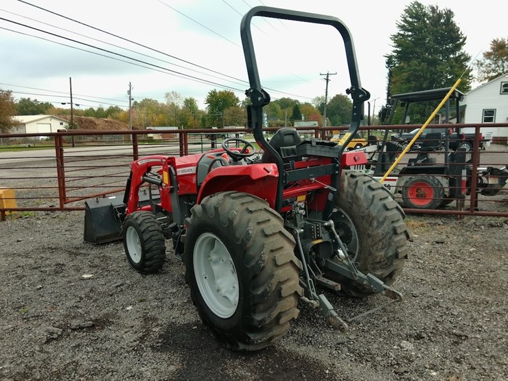 2020-massey-ferguson-2750e-image-3