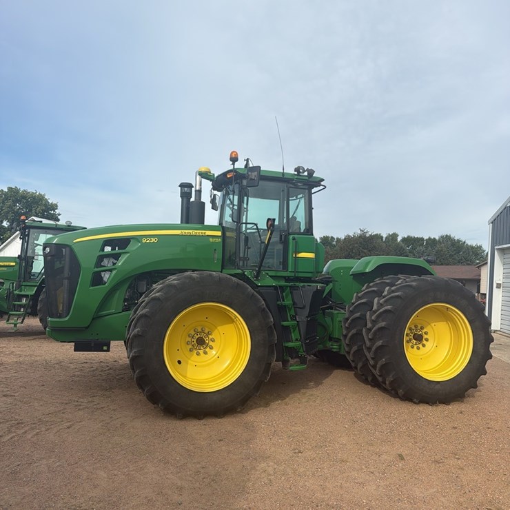 2008 JOHN DEERE 9230