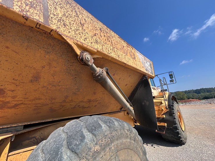 #9-•-2008-cat-a40e-artic-dump-truck-image-27