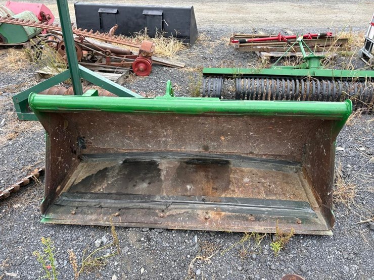 john-deere-bucket-image-2