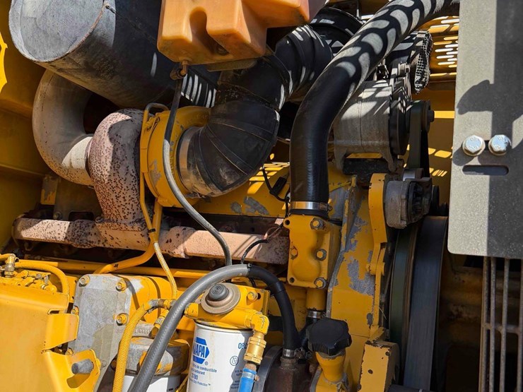 deere-744h-image-19