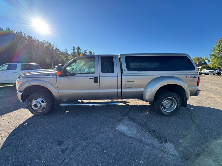 2012-ford-f350-image-2