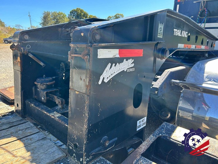 2012-trail-king-tk70hdg-image-26