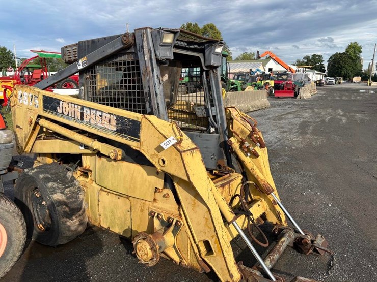 deere-8875-image-1