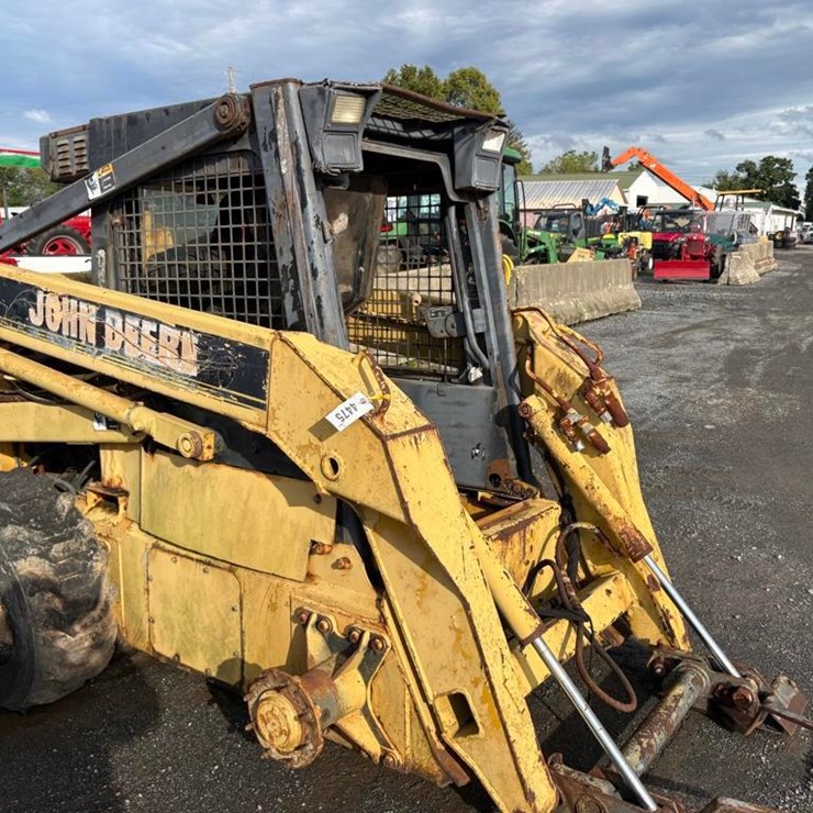 DEERE 8875