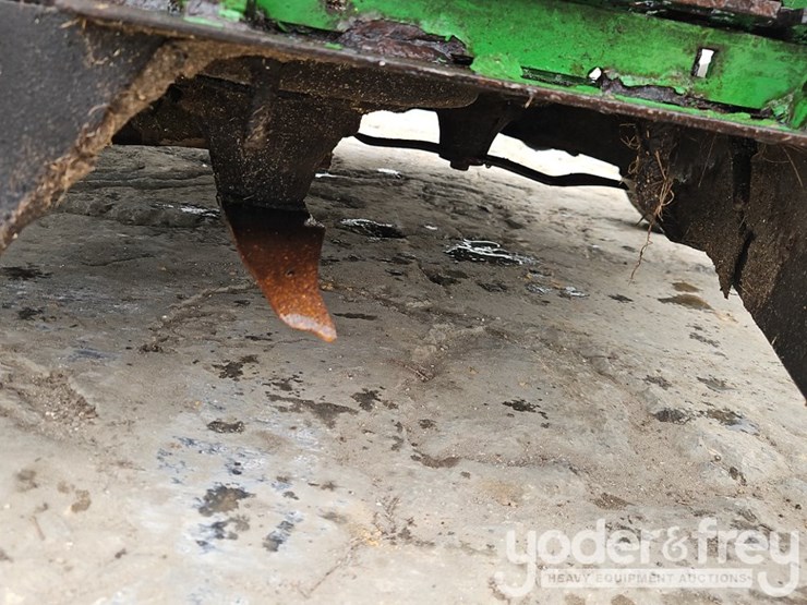2019-john-deere-z920m-image-8