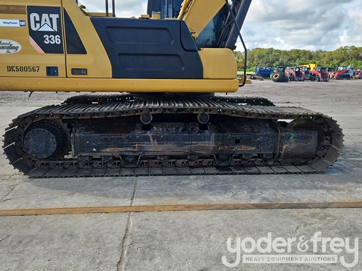 2019-caterpillar-336-image-8