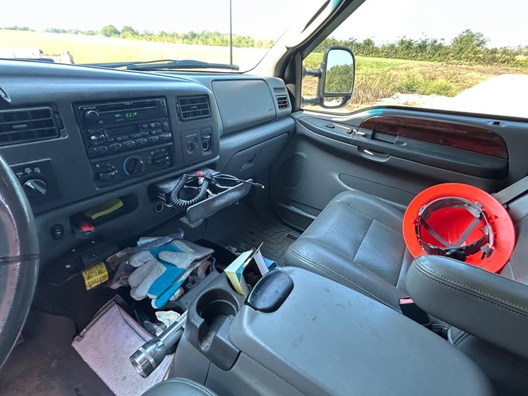 2003-ford-f250-lariat-image-22