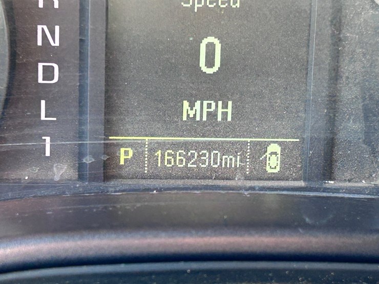 2017-gmc-3500-image-43