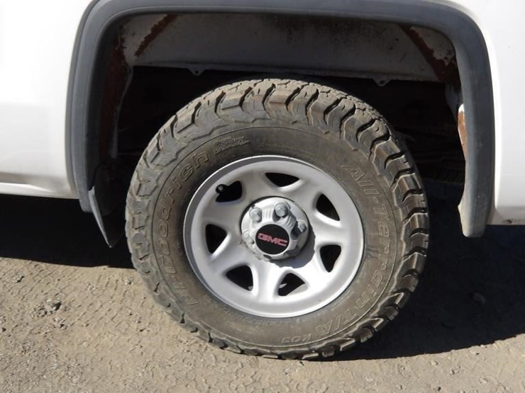 2017-gmc-sierra-1500-image-7