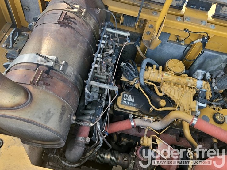 2014-caterpillar-329el-image-34