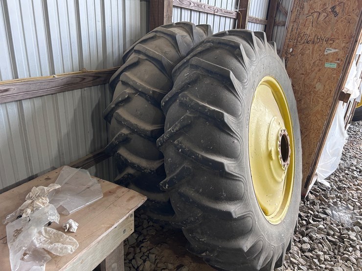 john-deere-4440-image-33
