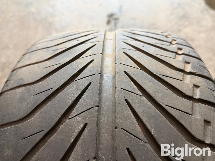 kumho-ecsta-supra-245/45zr17-radial-tires-image-10