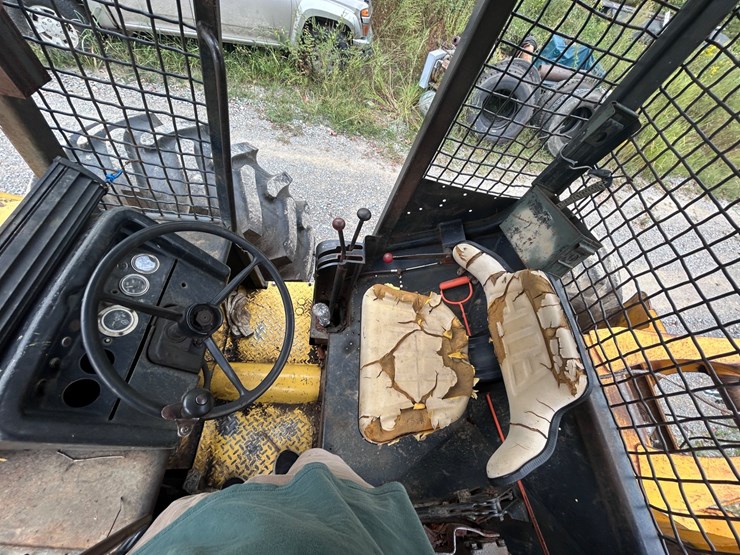 john-deere-440c-image-13