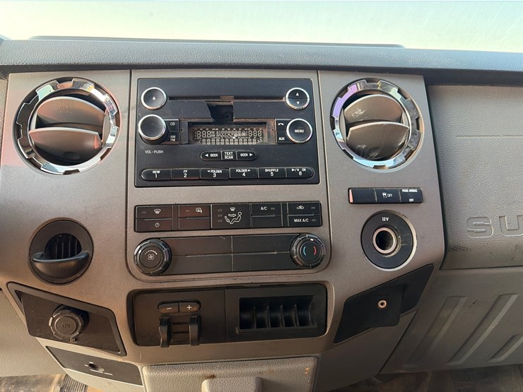 2011-ford-f250-image-17