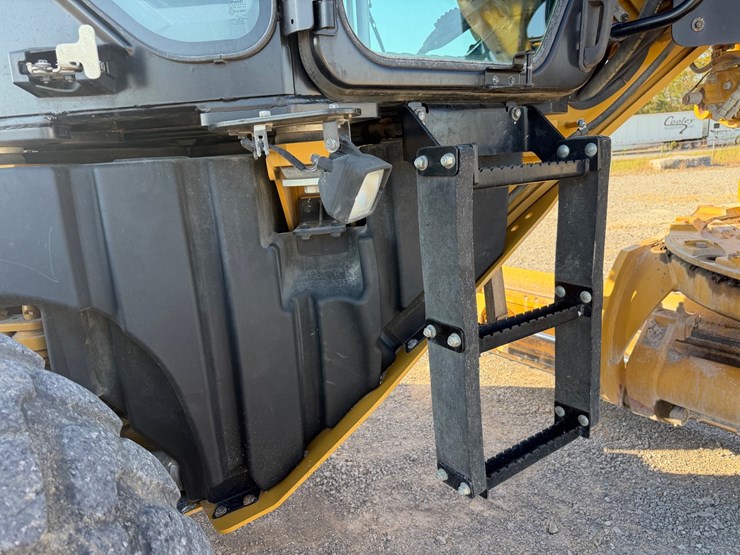 caterpillar-120m2-vhp-plus-image-21