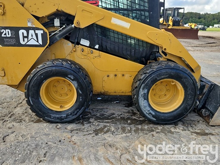 2017-caterpillar-272d2-xhp-image-8