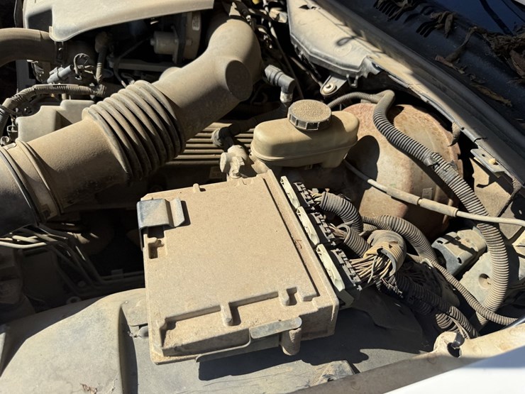 #46835-•-2005-ford-crown-victoria-sedan-2fafp71wx5x153100-inv#46835-image-93
