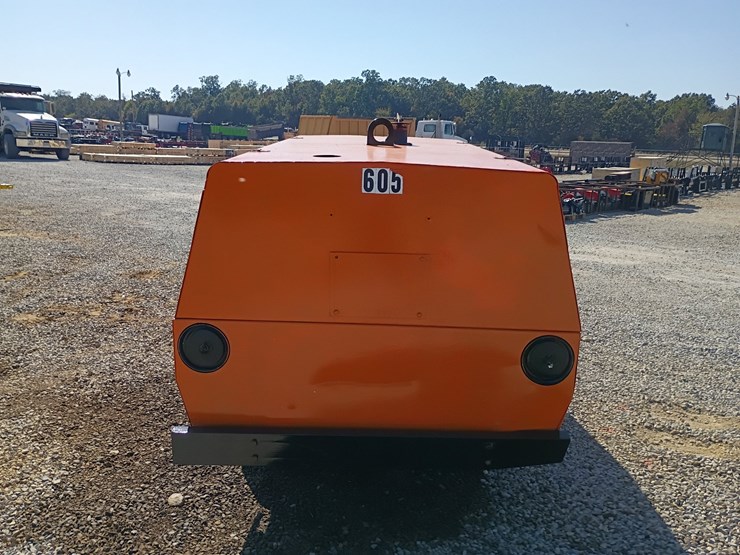 john-deere-4039-image-4