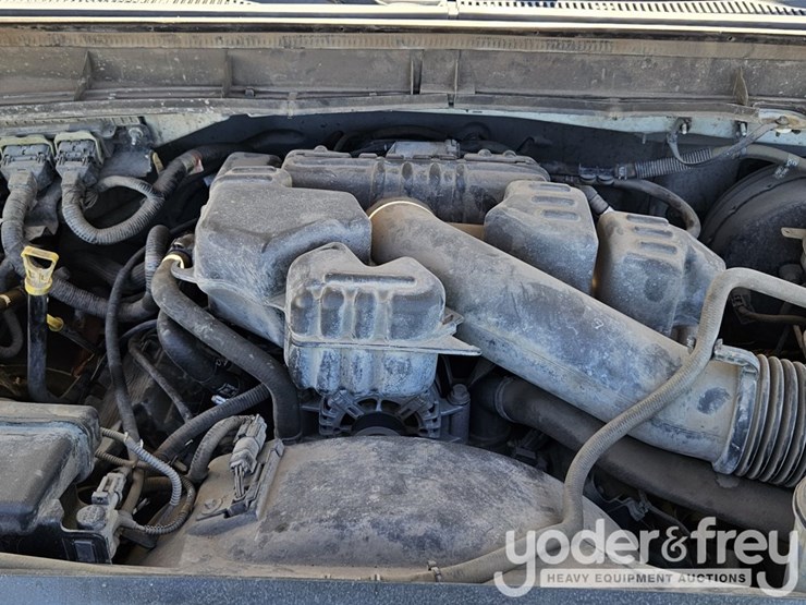 2016-ford-f250-xl-image-21