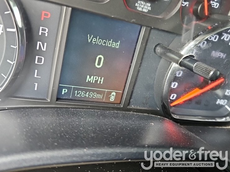 2020-chevrolet-silverado-5500hd-image-50