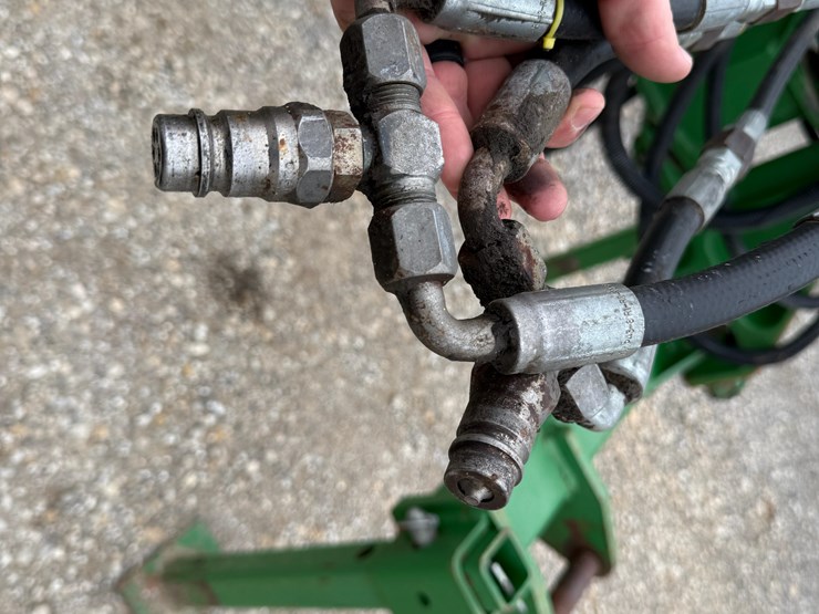 2009-john-deere-1790-ccs-image-14