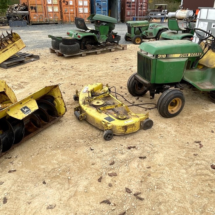 JOHN DEERE 318