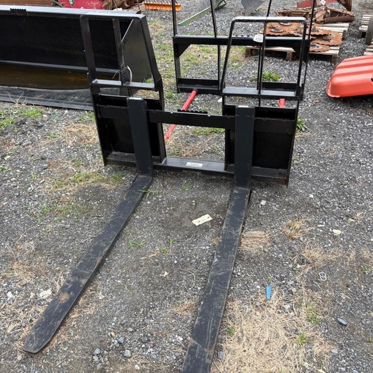 Kivel 4200LB Pallet Fork Attachments