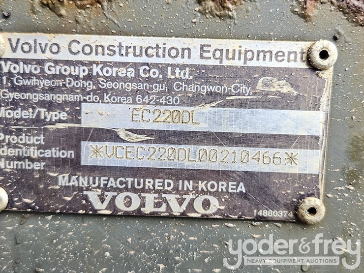 2013-volvo-ec220dl-image-39