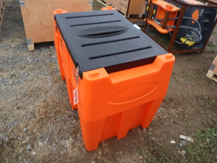 116-gas-poly-fuel-tank-image-3