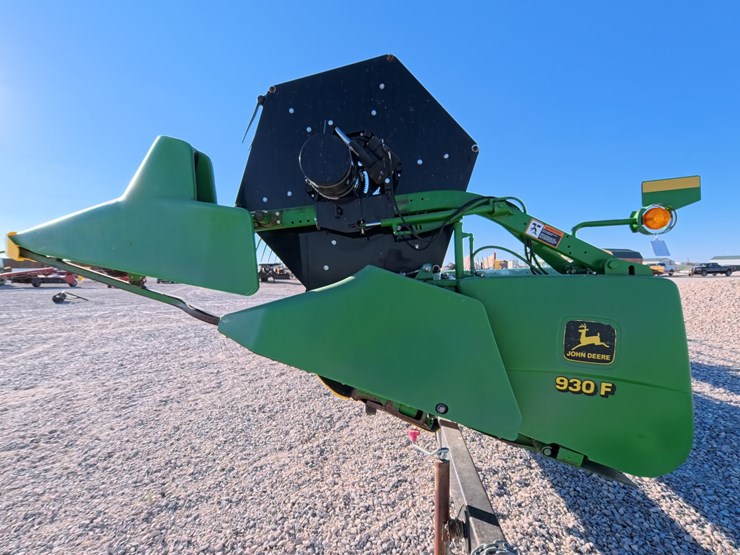 john-deere-930f-image-8
