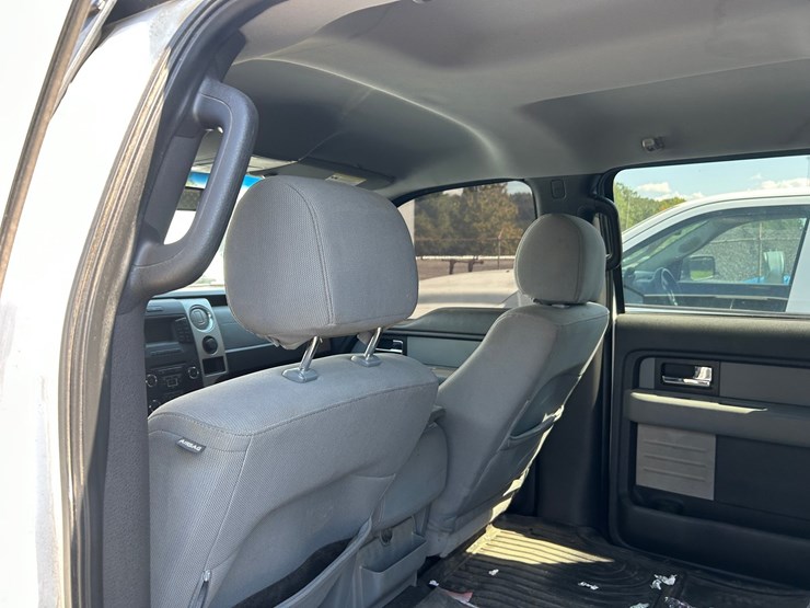 2014-ford-f150-xlt-image-54