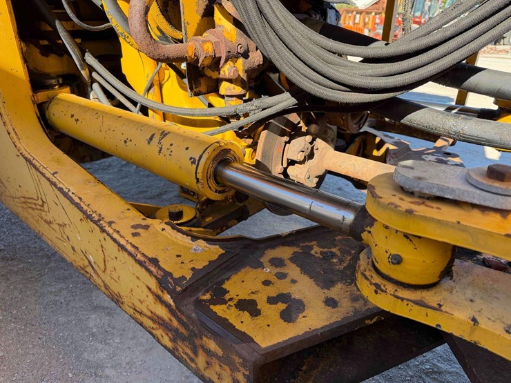 deere-644g-image-17