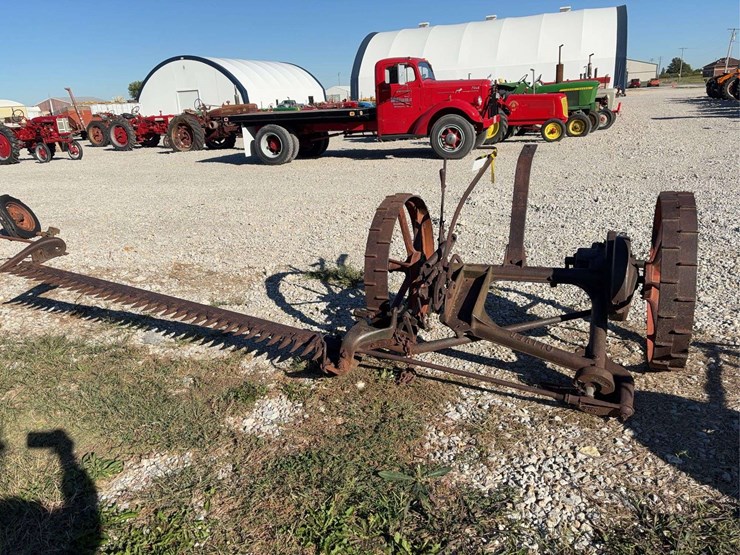 oliver-sickle-bar-mower-image-3