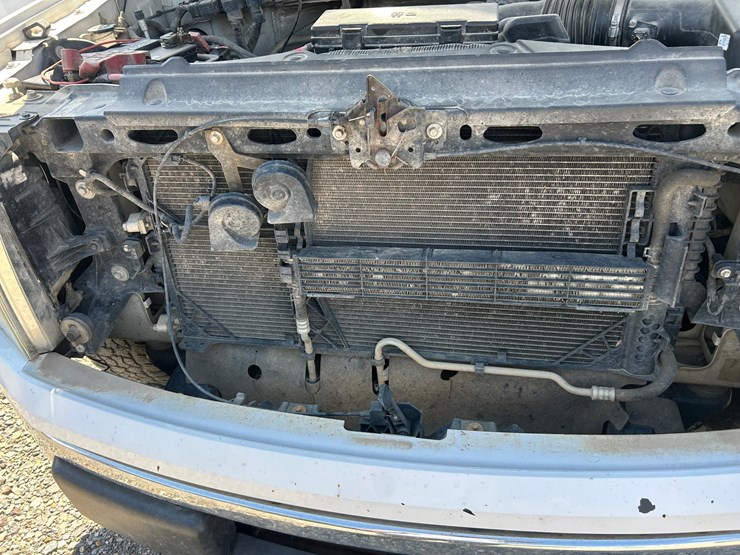 2014-ford-f150-xlt-image-35