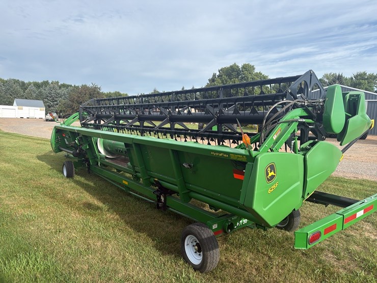 john-deere-625f-image-3