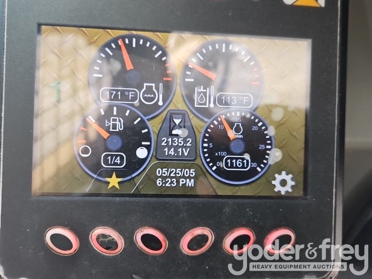 2021-caterpillar-289d3-image-29