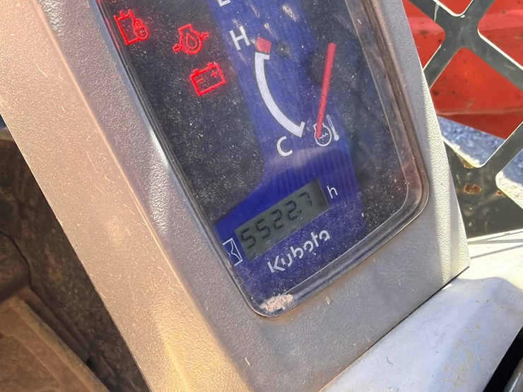 2016-kubota-svl75-2-image-5