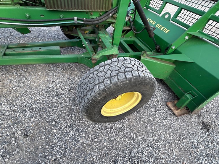 john-deere-4440-image-9