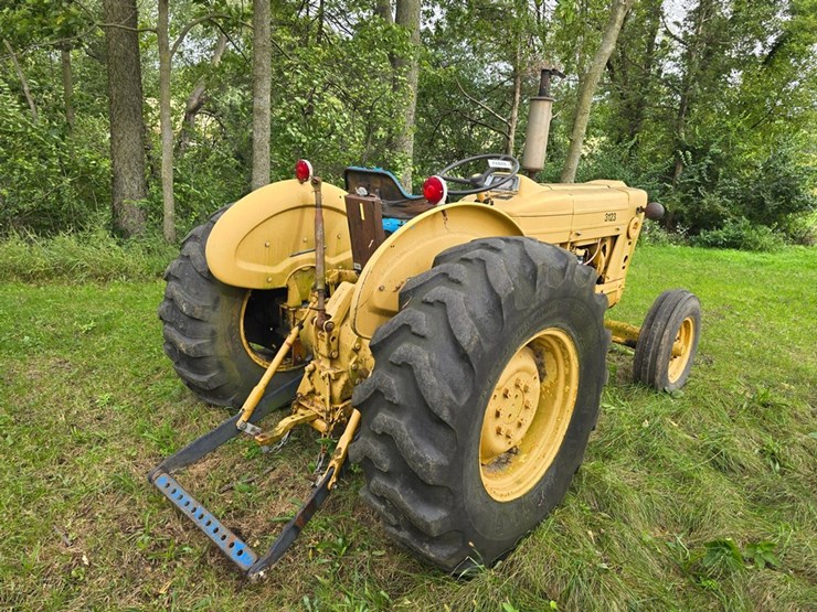 ford-tractor-image-6